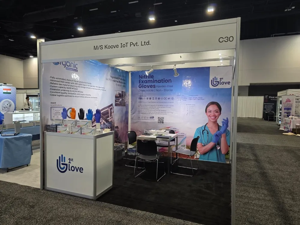 1st Glove at World Health Expo Miami 2026 — photo 2